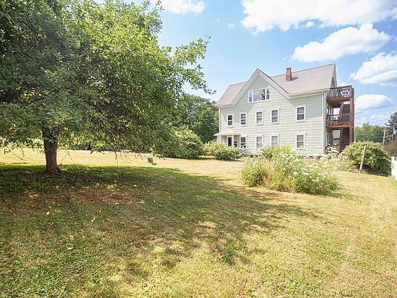 4th image of 18 Steele St