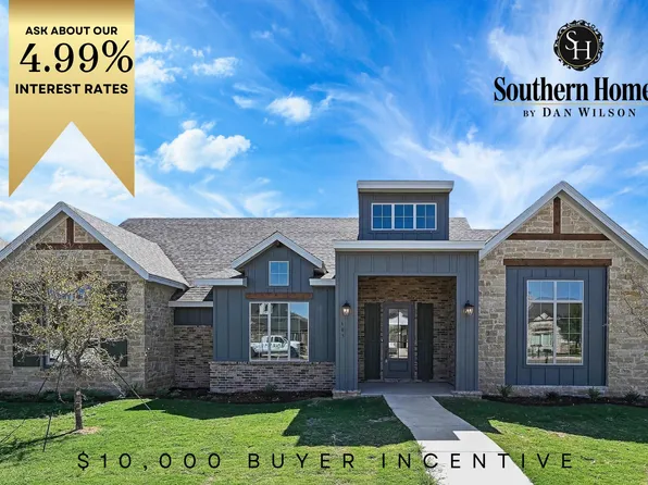 603 N 9th St, Wolfforth, TX 79382