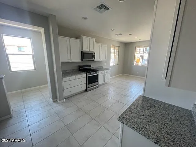 8746 W San Juan Ave — Photo 5