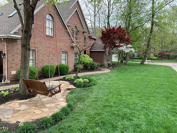 3rd image of 10314 Waterford Pl