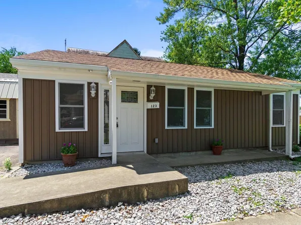 123 W Wildwood Ave, Fort Wayne, IN 46807