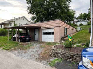 165 Stone St, Rivesville, WV 26588