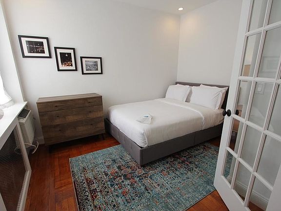 5th image of 205 W 15th St APT 3J