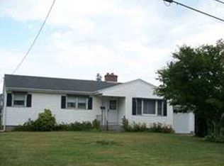 21 North Dr, Westerly, RI 02891