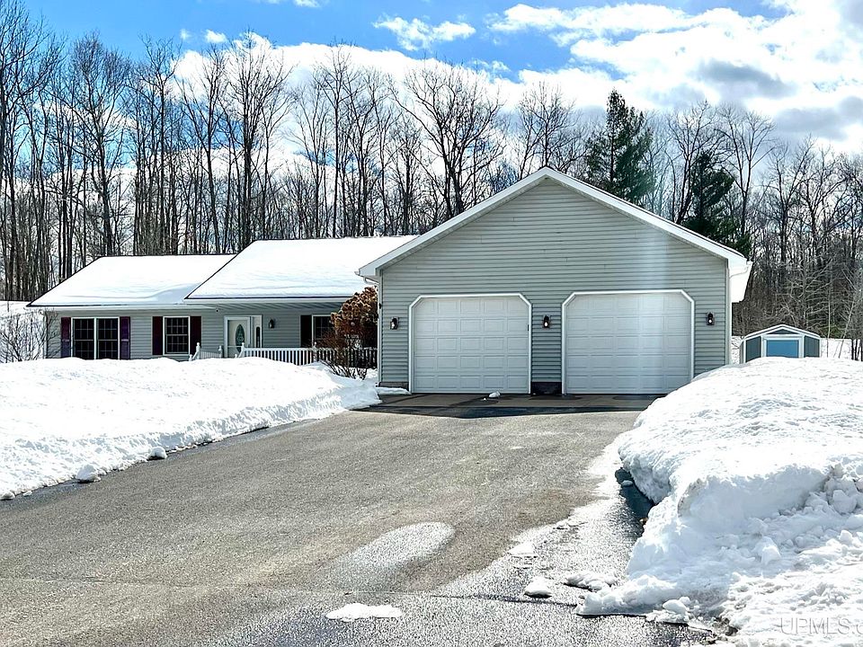 2969N2969 Fumee Lake Dr, Iron Mountain, MI 49801 Zillow