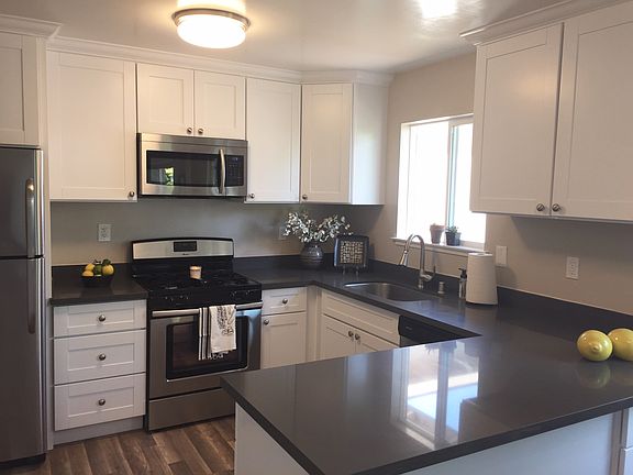2nd image of 1139 Village Dr