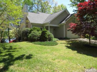 141 Chimney Rise Dr, Cary, NC 27511