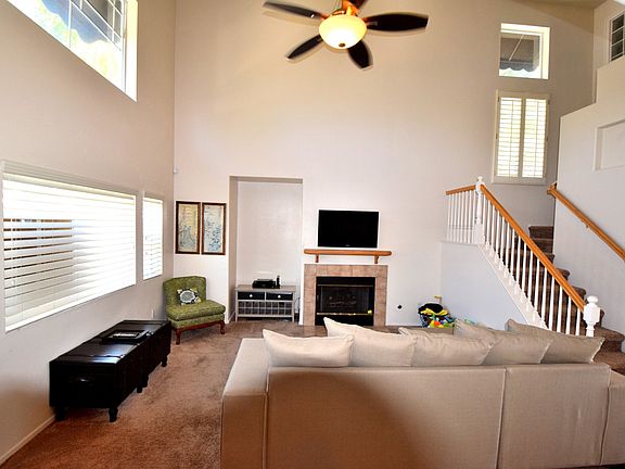 5th image of 32704 Caserta Dr