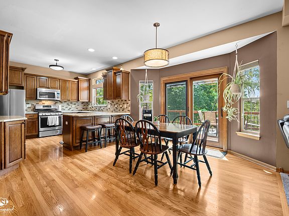 4th image of 16511 W Spring View Dr