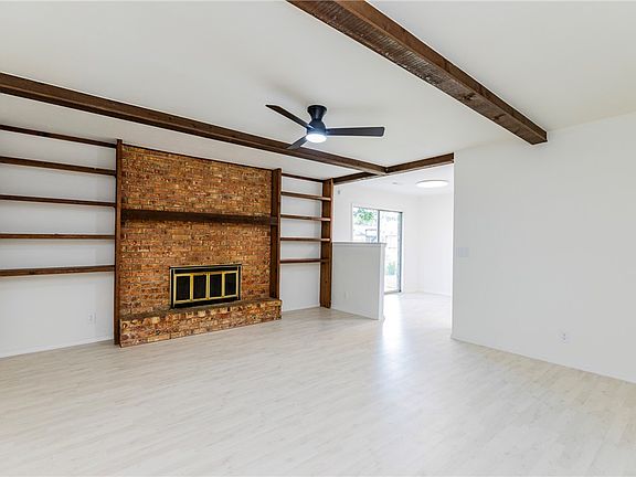 3rd image of 1309 Forest Dr
