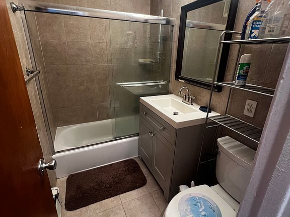 2nd image of 14427 28th Ave #1