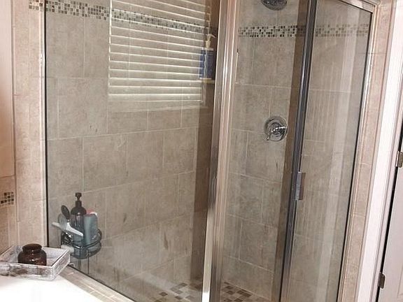 5th image of 41685 Damask Dr