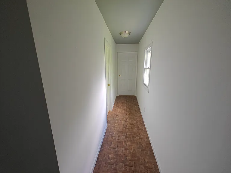 3350 Valley View Dr — Photo 10