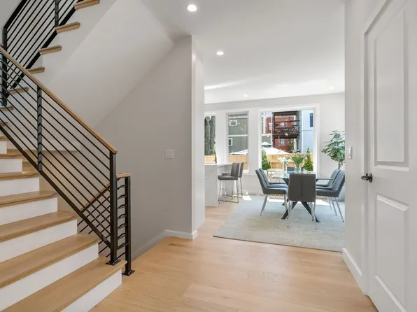 112 Hampshire St #112, Cambridge, MA 02139