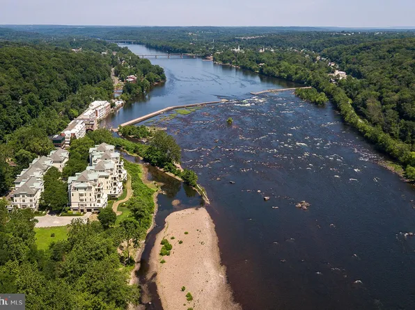 350 S River Rd Unit A11, New Hope, PA 18938