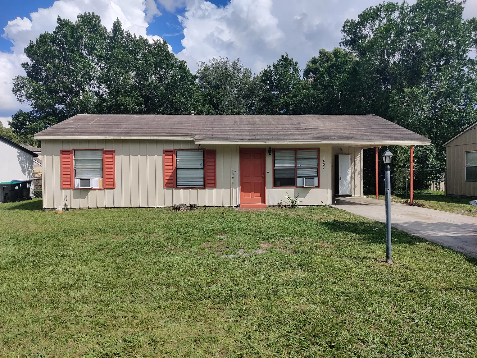 3 bed, 900 sqft, $1,775 — Photo 1