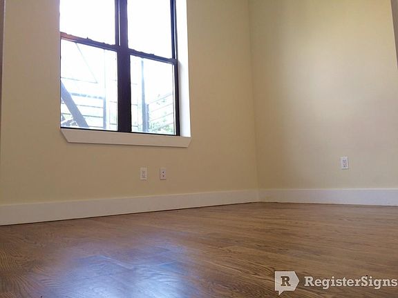 5th image of 291 Stockholm St