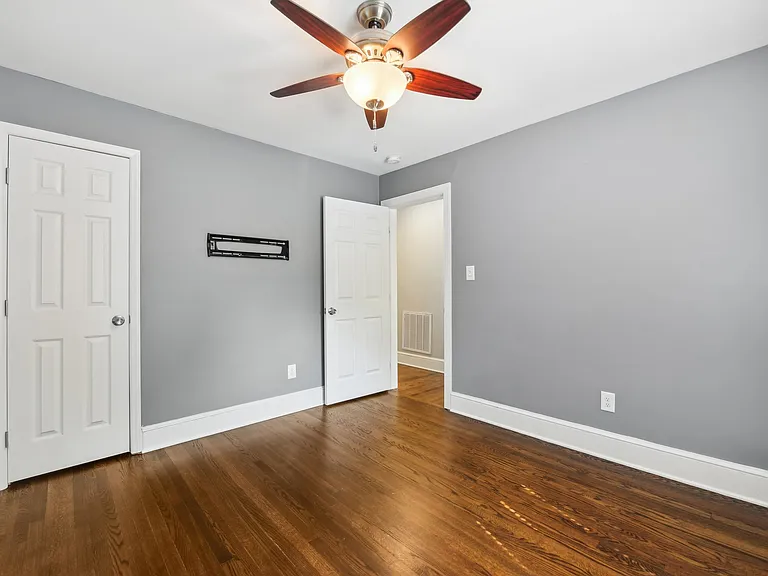 4000 Hiddenbrook Dr — Photo 18