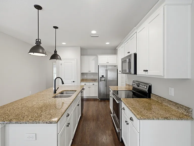 1874 Edge Ave — Photo 9