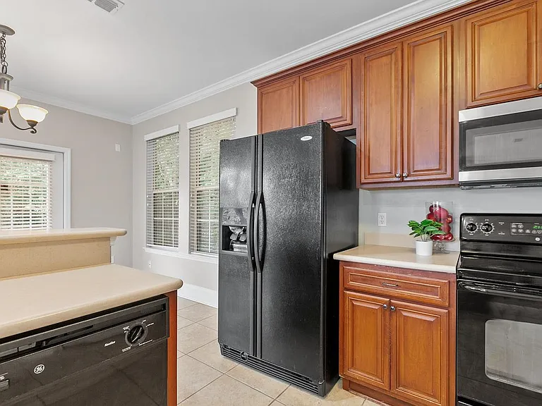 2602 Fenwood Ct — Photo 18