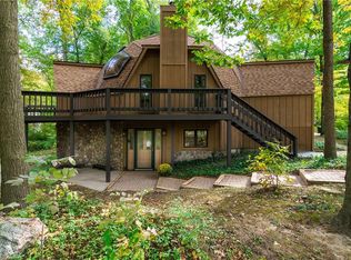 48321 N Ridge Rd, Amherst, OH 44001