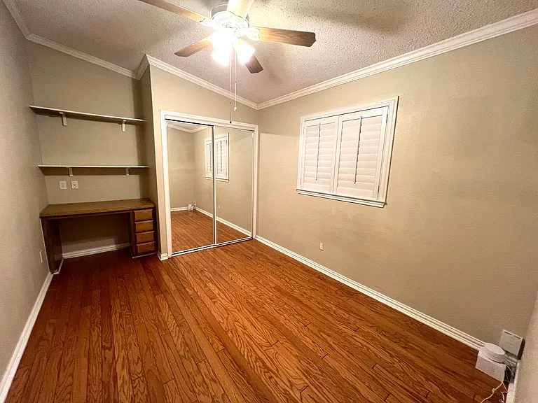 8423 Timber Brg — Photo 11