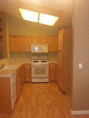 5th image of 6901 Frankfort Ct