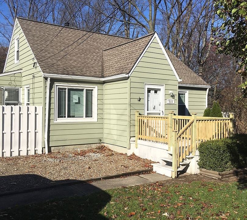 1st image of 533 N Rocky River Dr