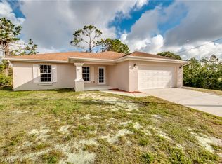 3208 30th St SW, Lehigh Acres, FL 33971