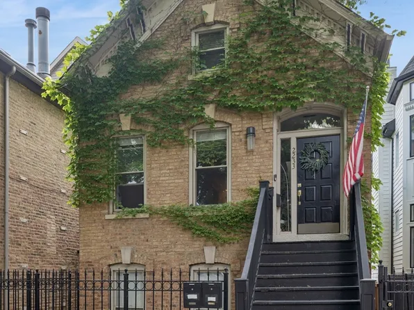 2233 N Janssen Ave, Chicago, IL 60614