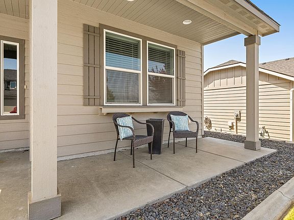 3rd image of 2907 Cashmere Dr