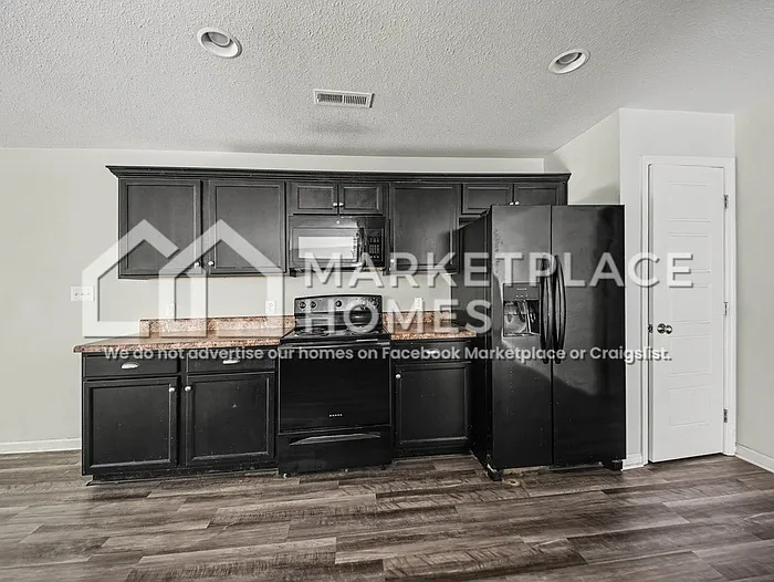 201 Sedgewick Dr — Photo 6