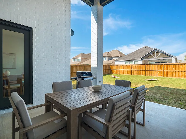 7142 Carriage Light Dr — Photo 49