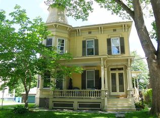 27 S Franklin St, Athens, NY 12015