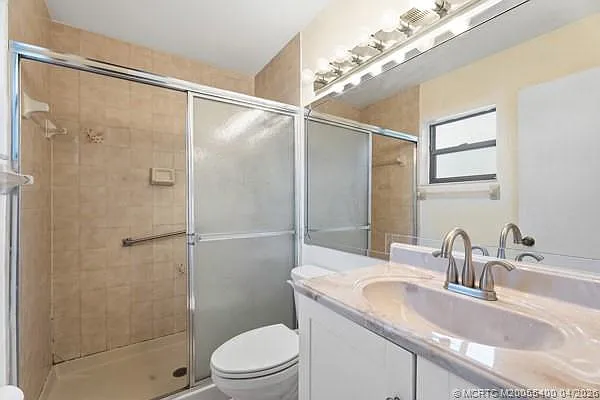 2054 SW Silver Pine Way #123H — Photo 7