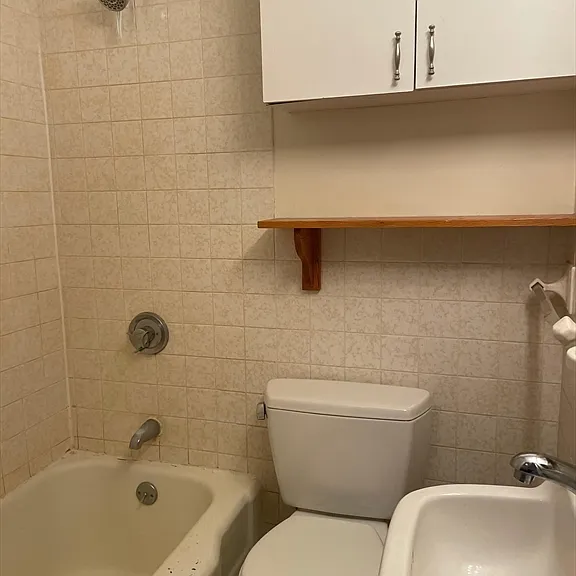 228 Beacon St #2 — Photo 5