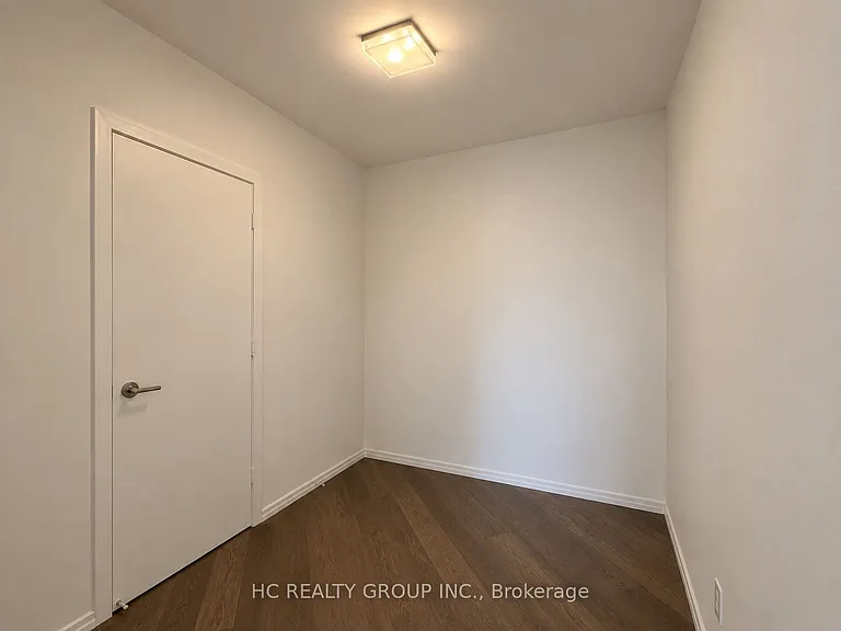 45 Charles St E #4509 — Photo 5