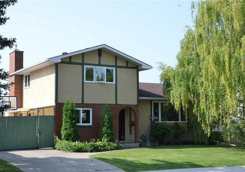 1st image of 3711 N Beaver Rd NW