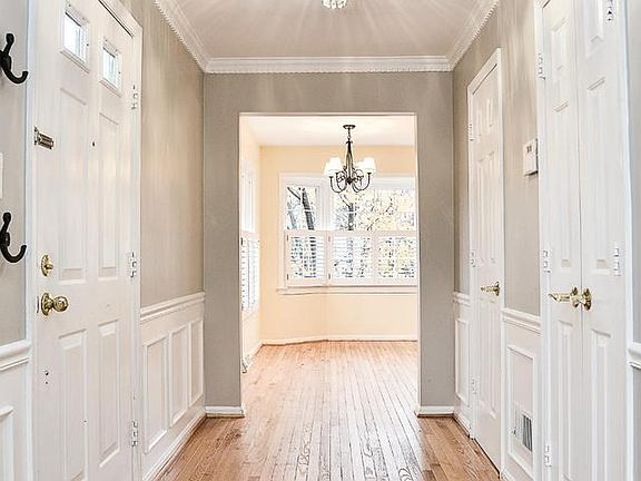 Entry Foyer