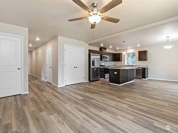 5th image of 6608 197th Street E