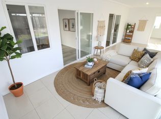8186 Calle Del Humo, San Diego, CA 92126
