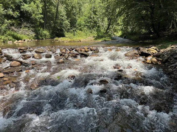 7030 Caney Fork Rd, Cullowhee, NC 28723