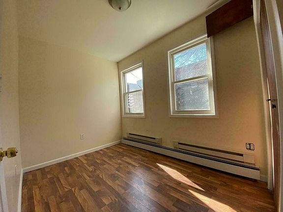 4th image of 1796 Pacific St #1F
