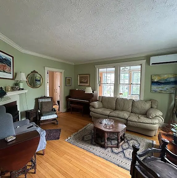 208 Prospect St — Photo 25