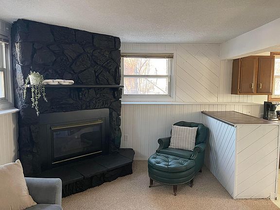 3rd image of 4008 White Bear Ave