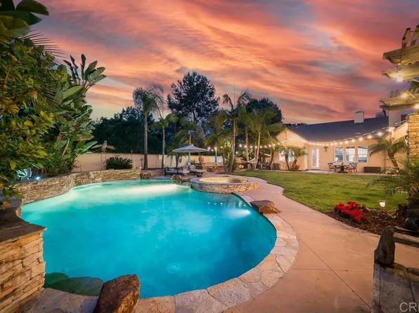 6237 Alverton Dr, Carlsbad, CA 92009