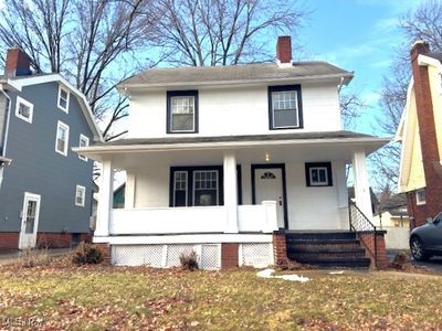 932 Nela View Rd, Cleveland Heights, OH, 44112