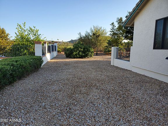 5th image of 245 W COTTONWOOD Lane