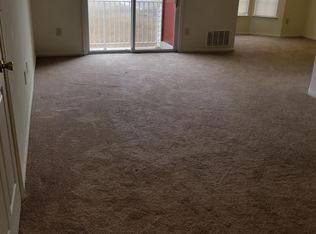 103 Fox Hill Run Dr, Woodbridge, NJ 07095