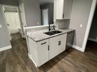 313 S 10th St, Salina, KS 67401